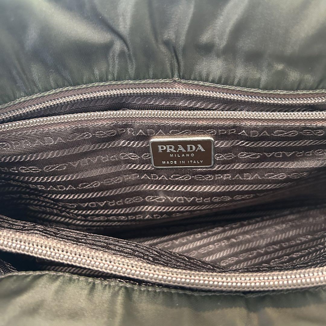 美品✨PRADA プラダ　ハンドバッグ　トートバッグ　三角ロゴ　カーキ　緑