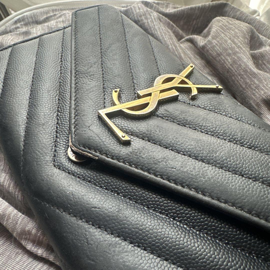 YSL イヴサンローラン キルティング 長財布 黒