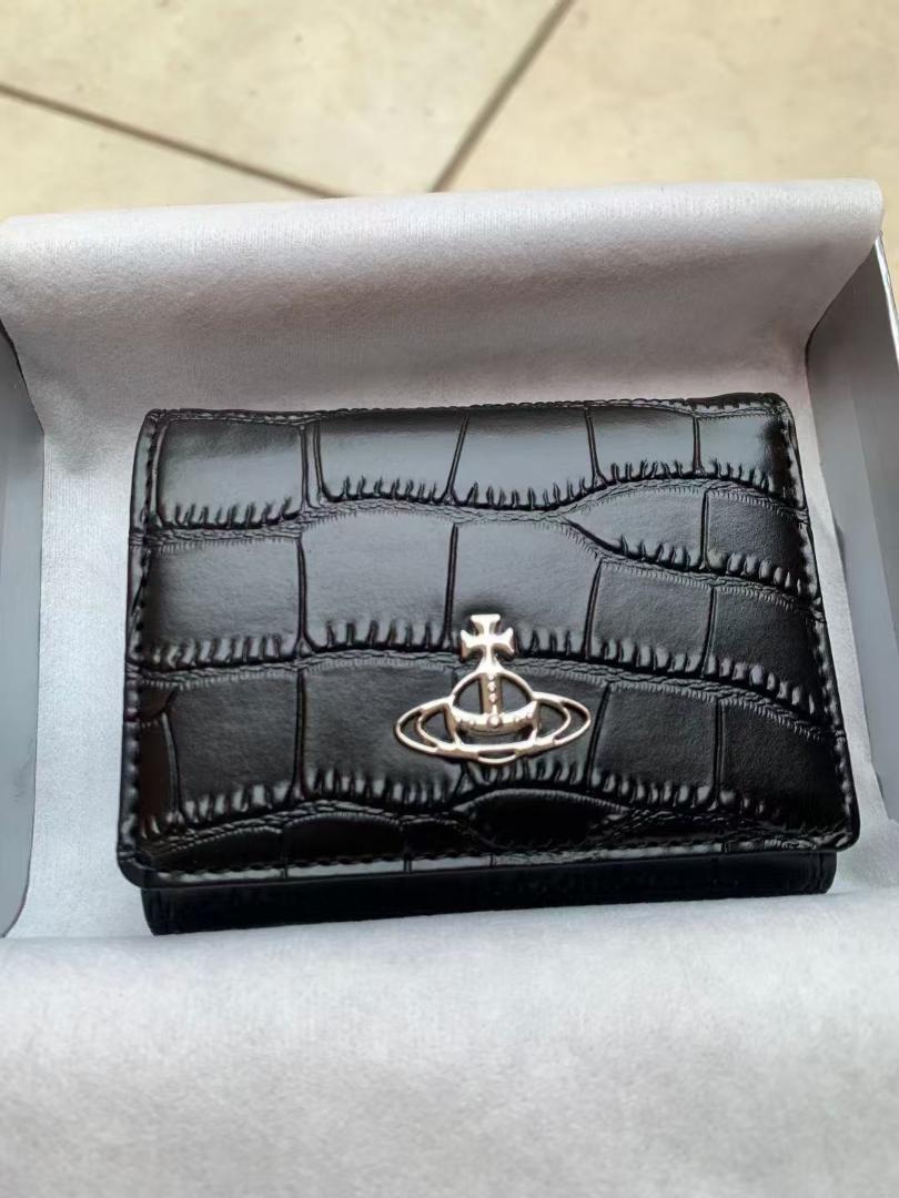 Vivienne westwoodブラック 三つ折り財布