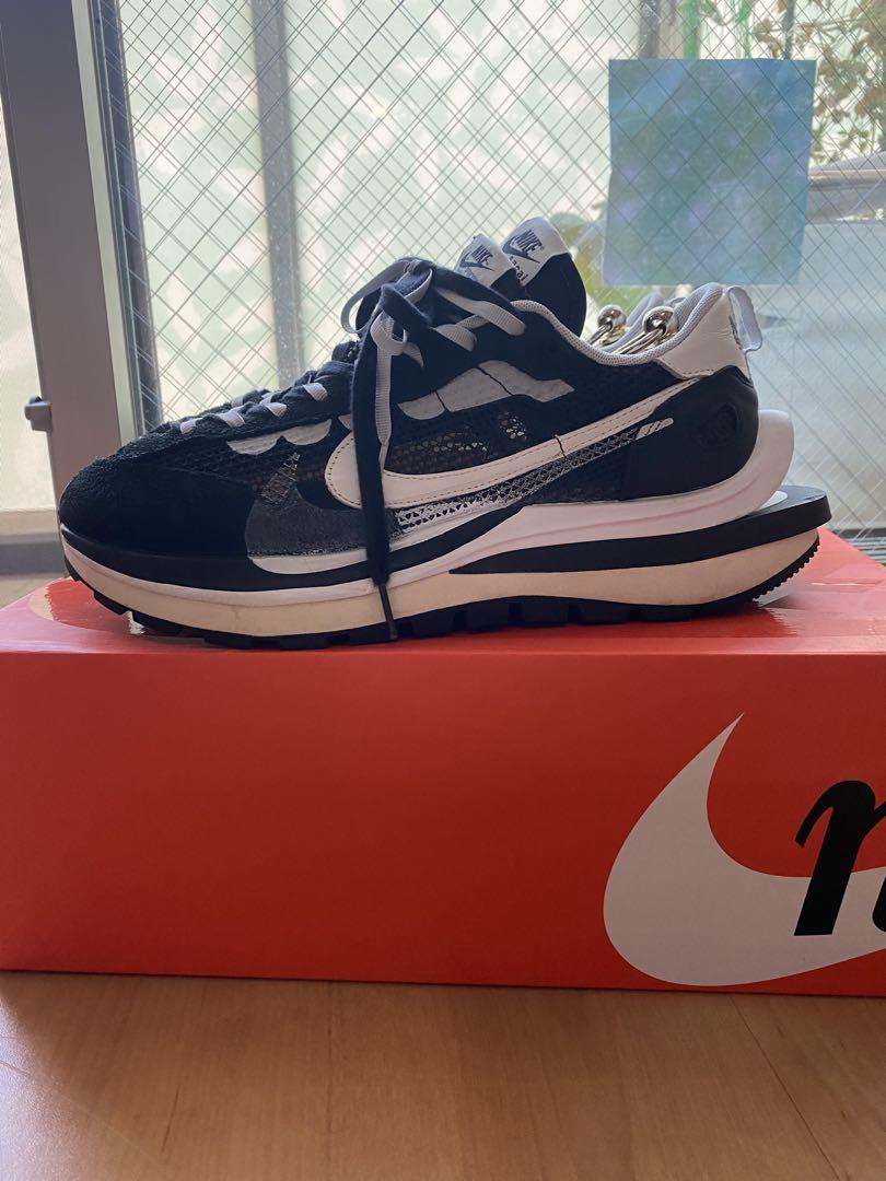 靴 sacai Nike Vapor Waffle Black and White