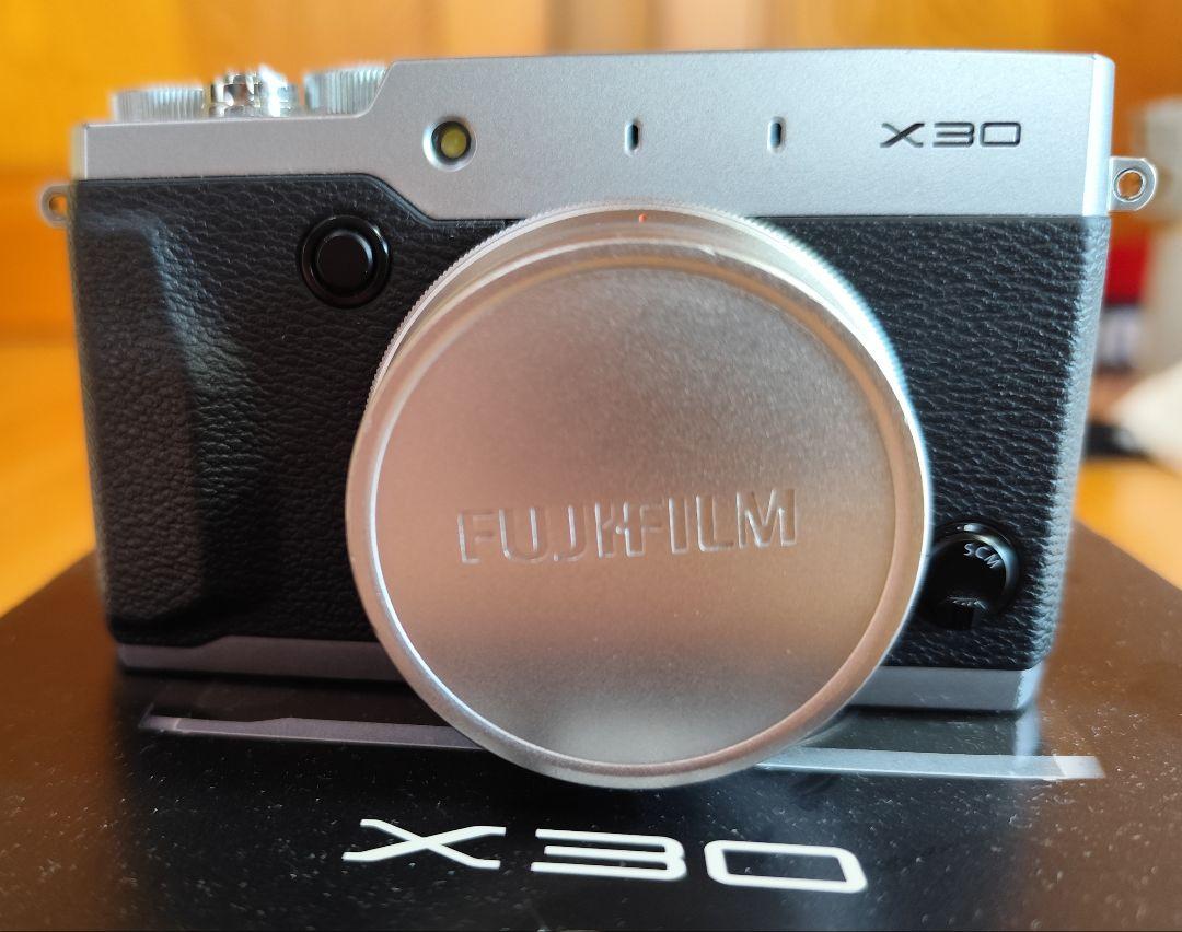 Fujifilm X30 フジフィルム