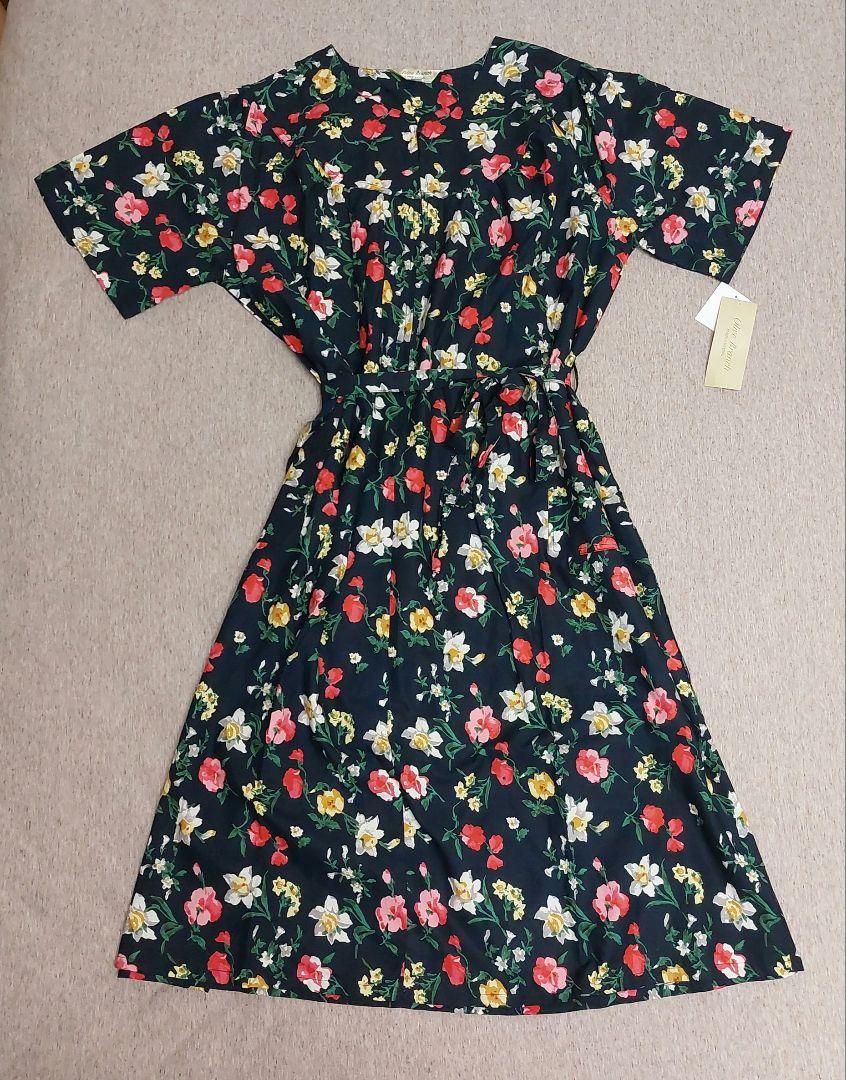 【新品タグ付き】Olive Branch 花柄ワンピース Mサイズ インド製