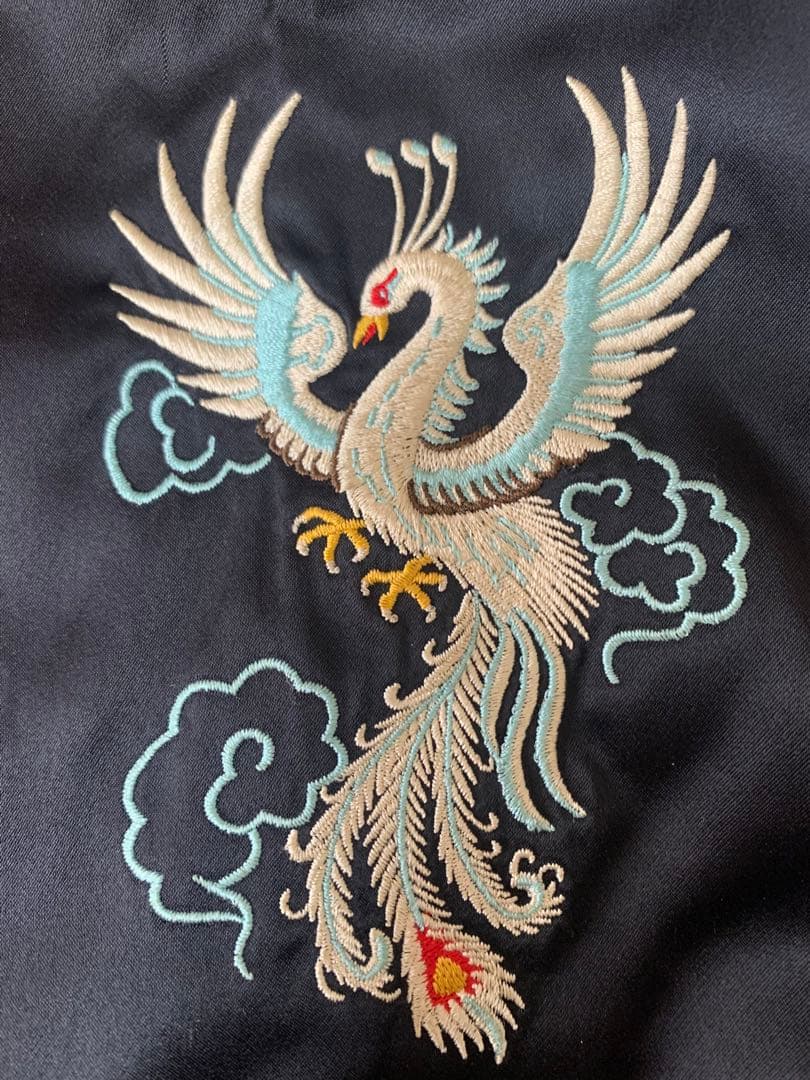 A/Tのスカジャン TRAVAS TOKYO【トラバストーキョー】 'REVENGE PUNKS