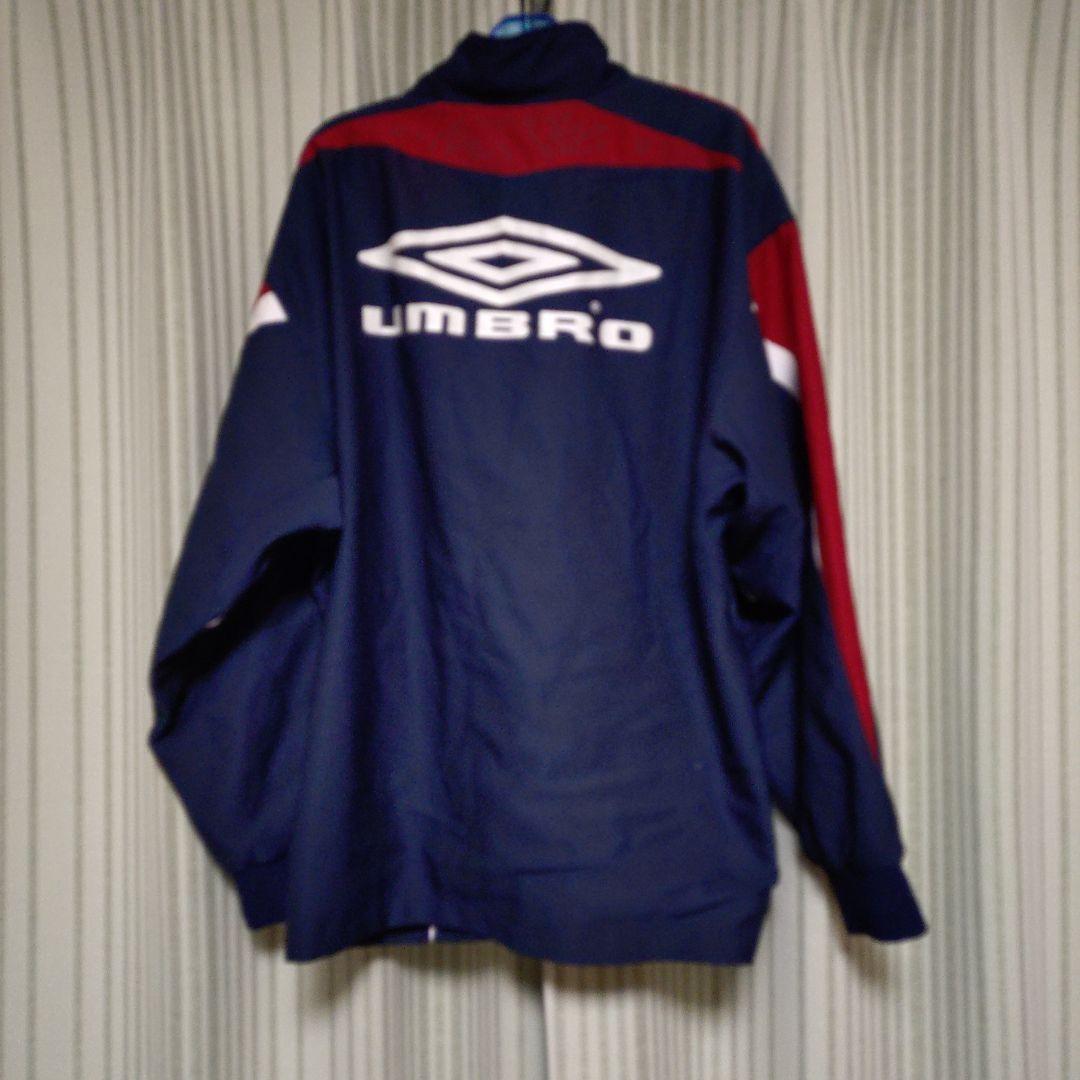 UMBRO ウォームアップジャケット ネイビー/レッド - メルカリ