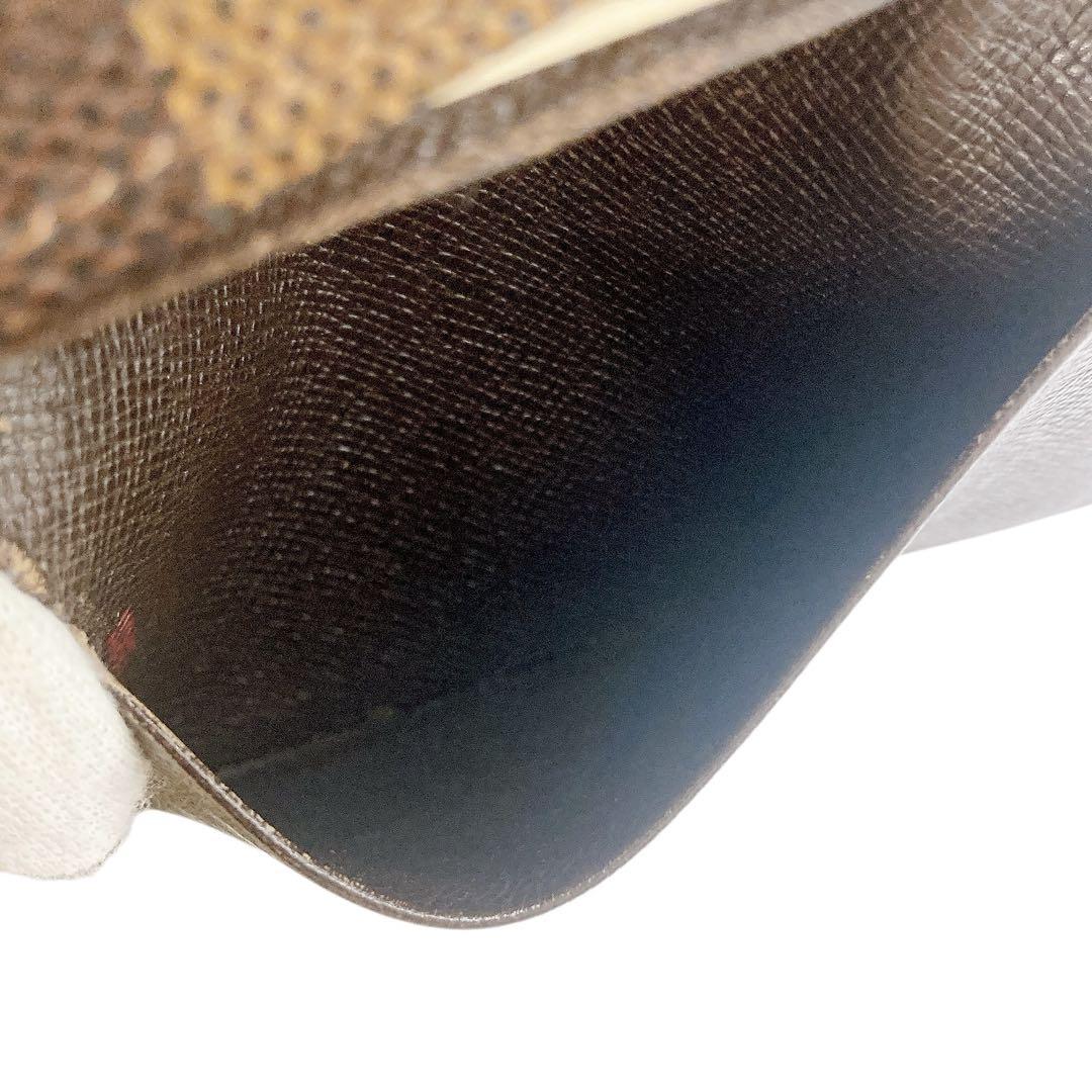 VUITTON