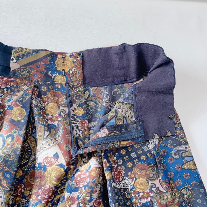 最新の激安 【2018.HP掲載】ロイスクレヨン パッチペイズリー