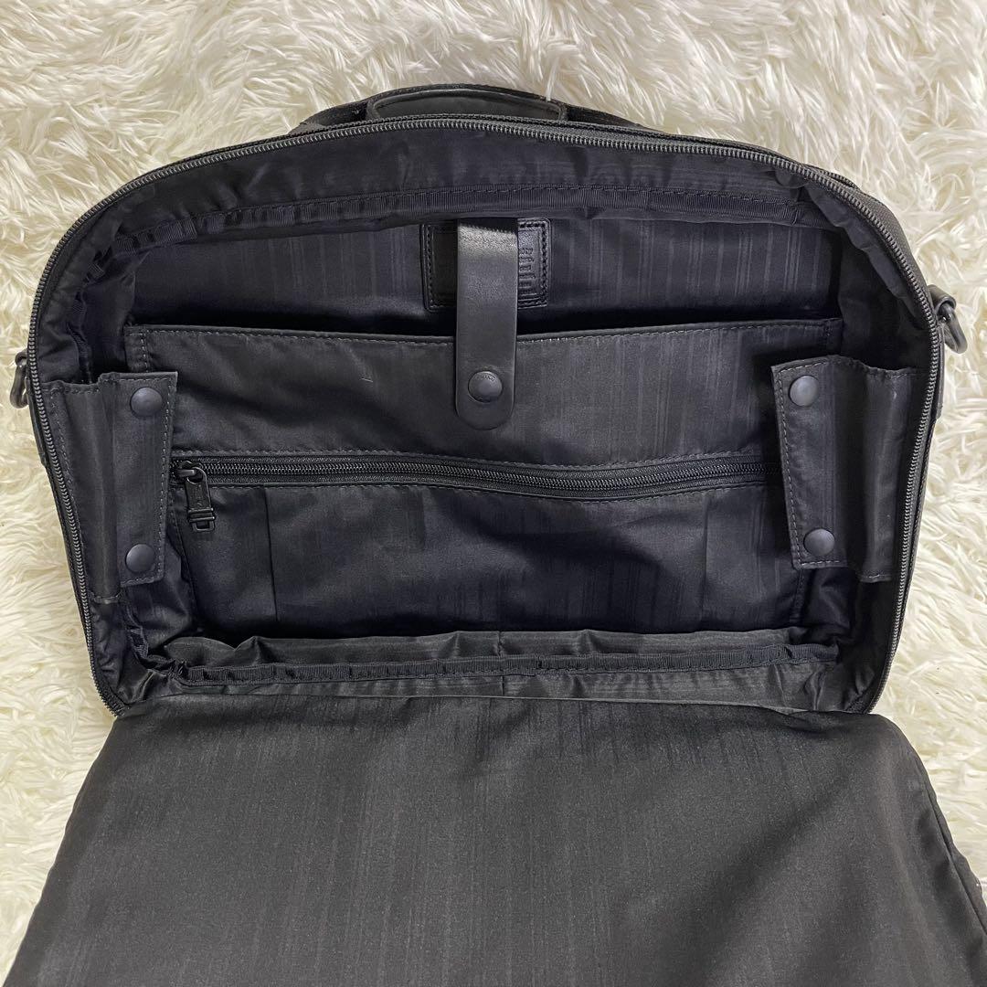 TUMI トゥミ　ビジネスバッグ 26521DH