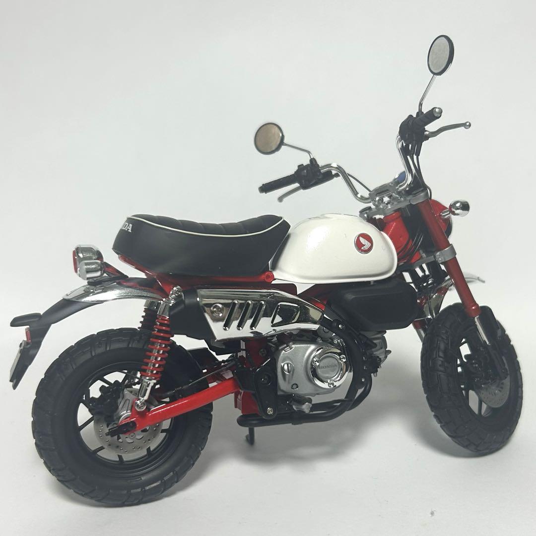 レッド　モンキー125 プラモデル　完成品　タミヤ