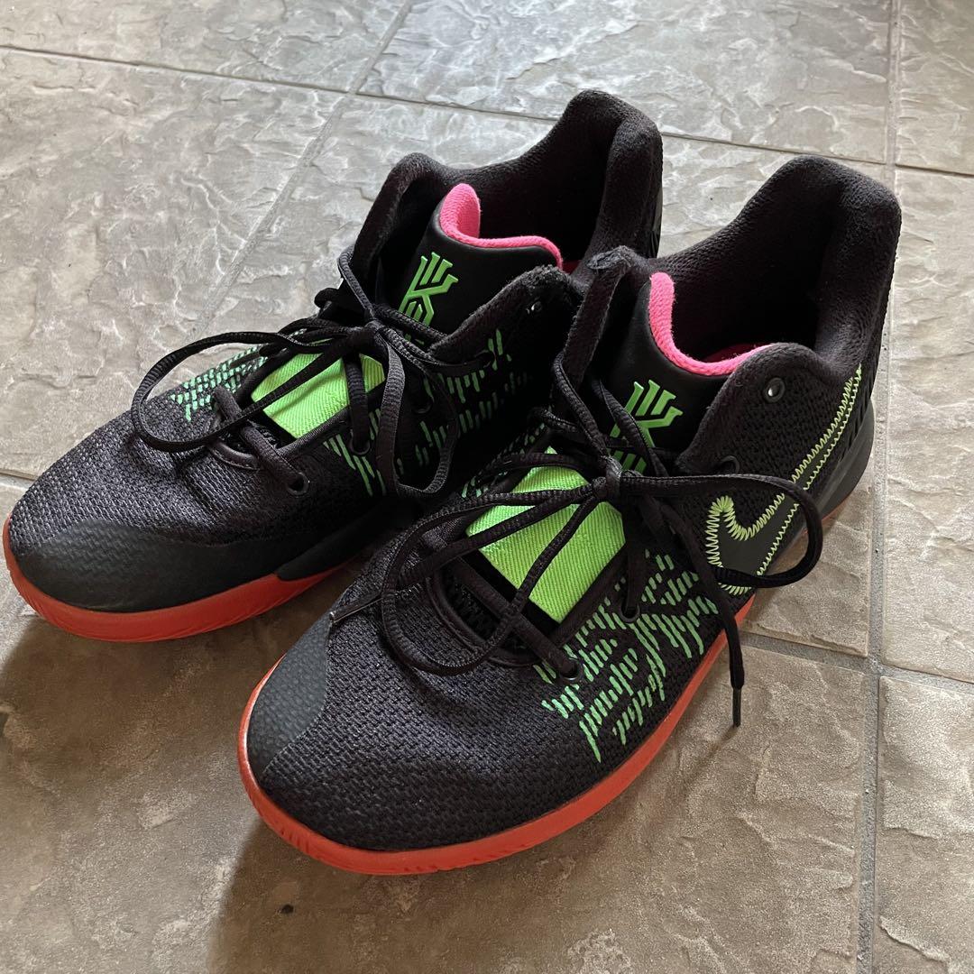 NIKE ローカット バッシュー KYRIE FLYTRAP II 26cm