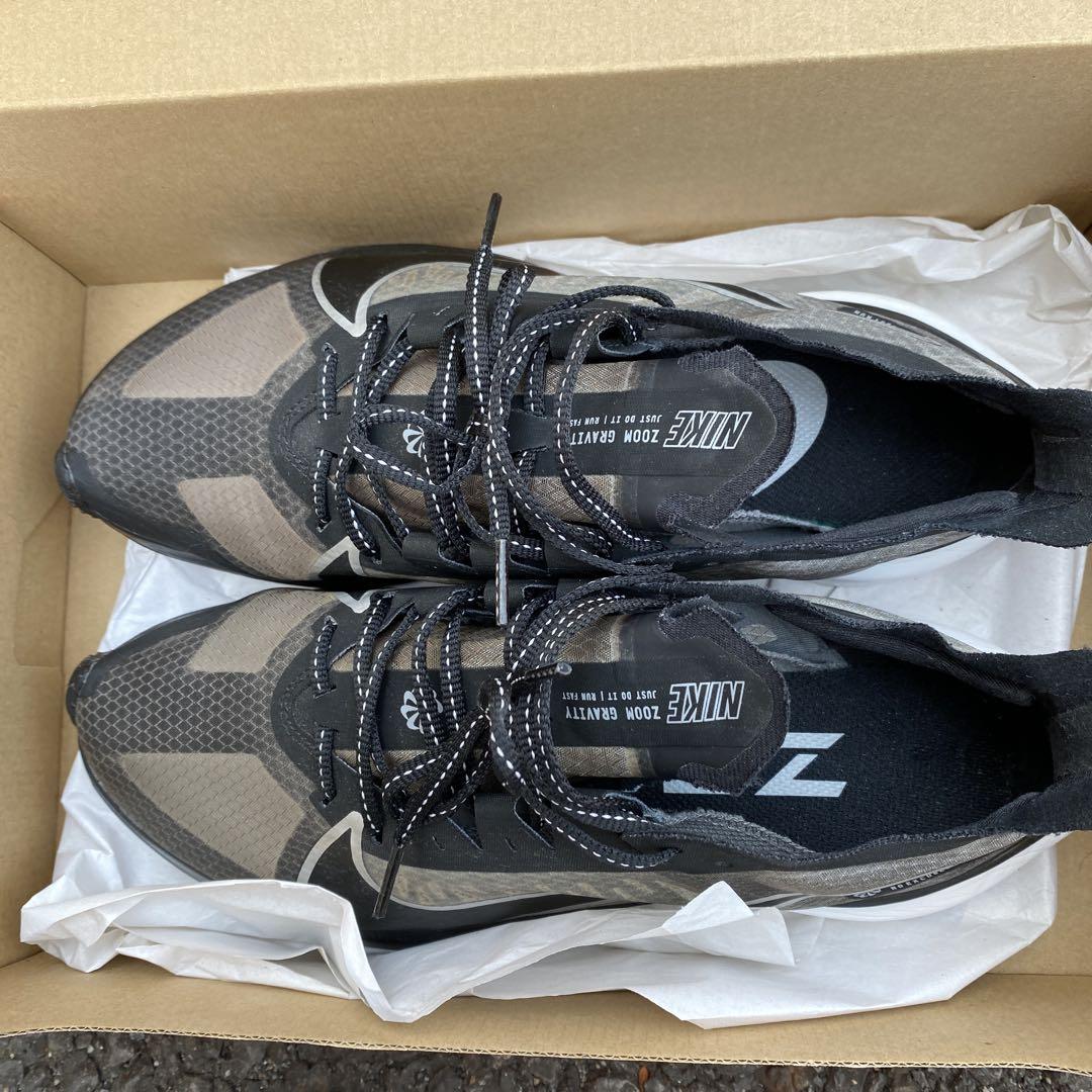 Nike Zoom GRAVITY ９　２７センチ
