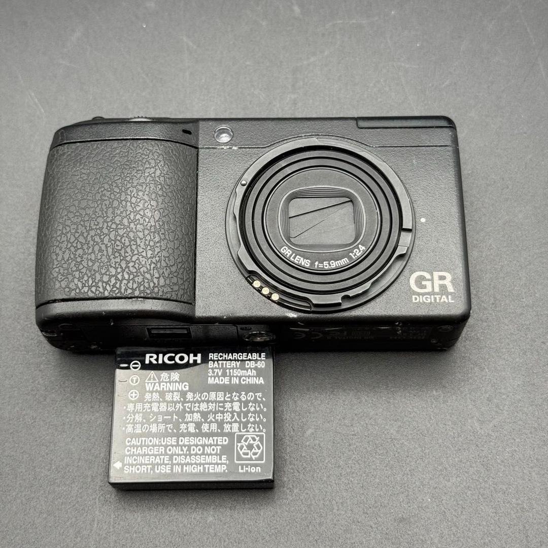 品 RICOH GR DIGITAL II コンパクトデジタルカメラ傷や汚れあり