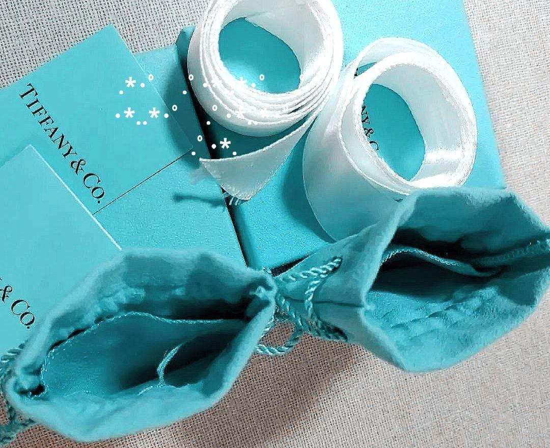 ♥美品♥Tiffany空箱 巾着袋 購入カード【日付け未記入‼️】カード リボン