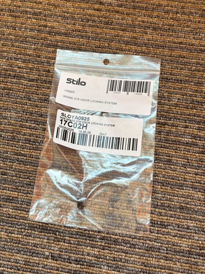 ヘルメット 58cm