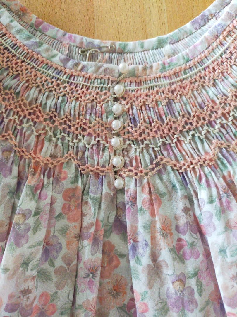 素晴らしい品質 〜リバティプリントで 国内在庫】大人のスモッキング