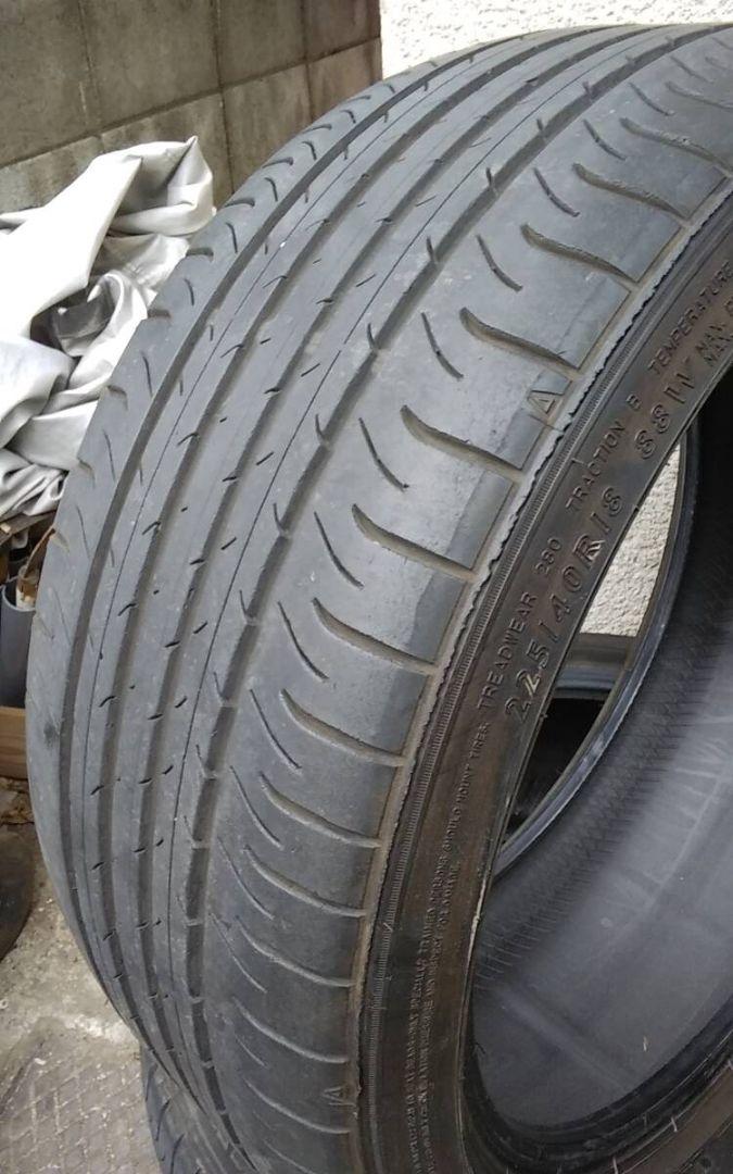 ダンロップ 225/40R18 ４本 2021年製 直接取引可 着払い