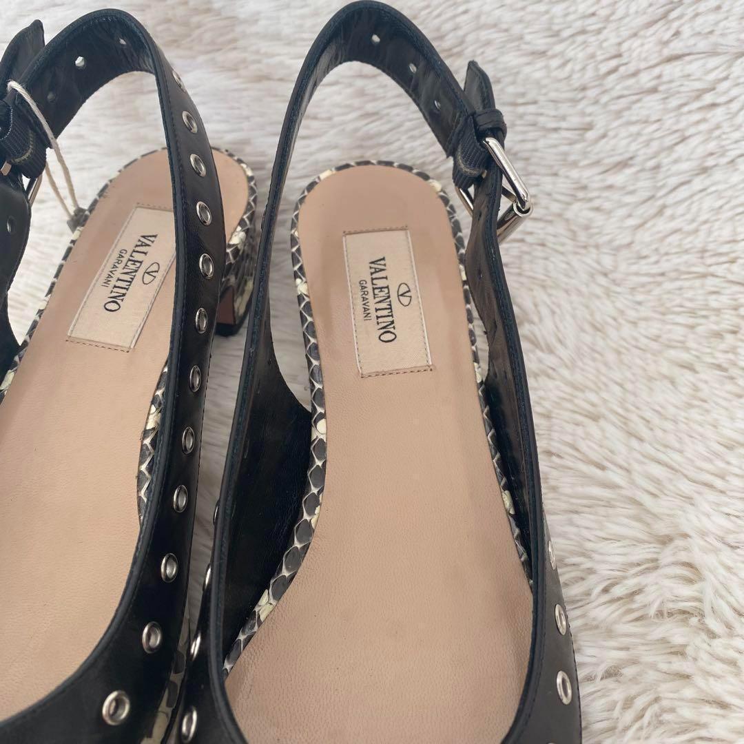 未使用♡VALENTINO 35 ヴァレンティノ　パイソン柄　フラットシューズ