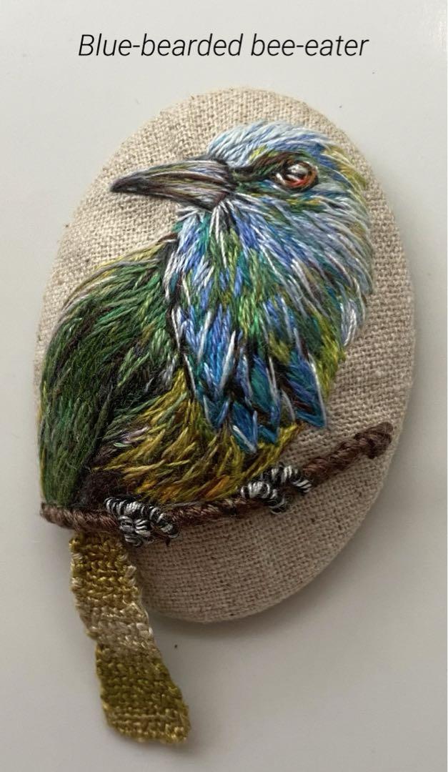 ❁hAnafany❁(専用)55mm くるみボタン　鳥刺繍 ❁hAnafany❁(専用) くるみボタン 鳥刺繍 ブローチ - メルカリ