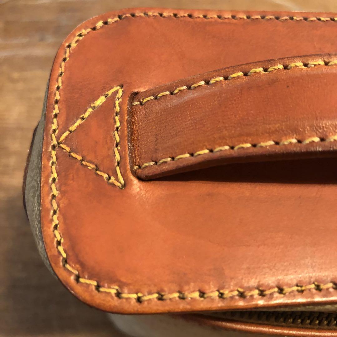 VINTAGE CELINE マカダム バニティバッグ ポーチ ゴールドジップ VINTAGE CELINE マカダム バニティバッグ ポーチ ゴールドジップ