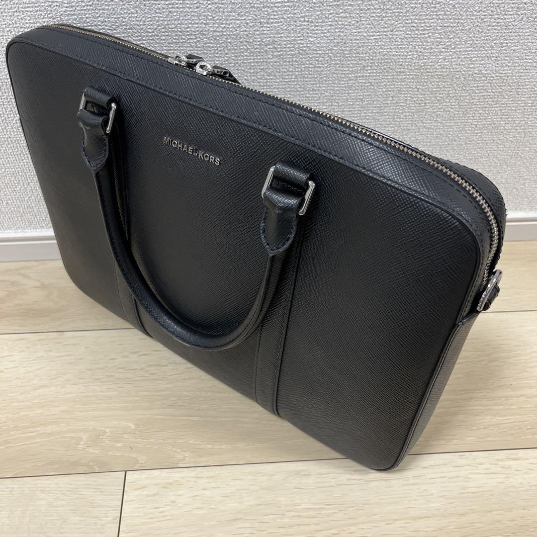【美品】マイケルコース　 ビジネスバッグ ブラック