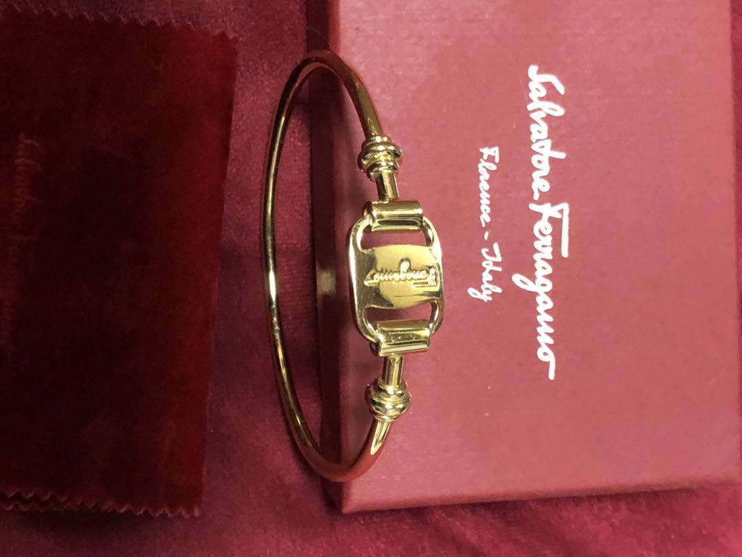 Salvatore Ferragamo ゴールドトーンバングル