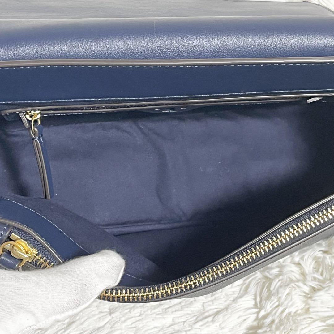 極美品】 TORY BURCH トリーバーチ ショルダーバッグ ネイビー