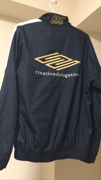 新品最安値 Reebok storeコラボ ジャージ MZJms-m21575004316 Creative Drug 大特価在庫