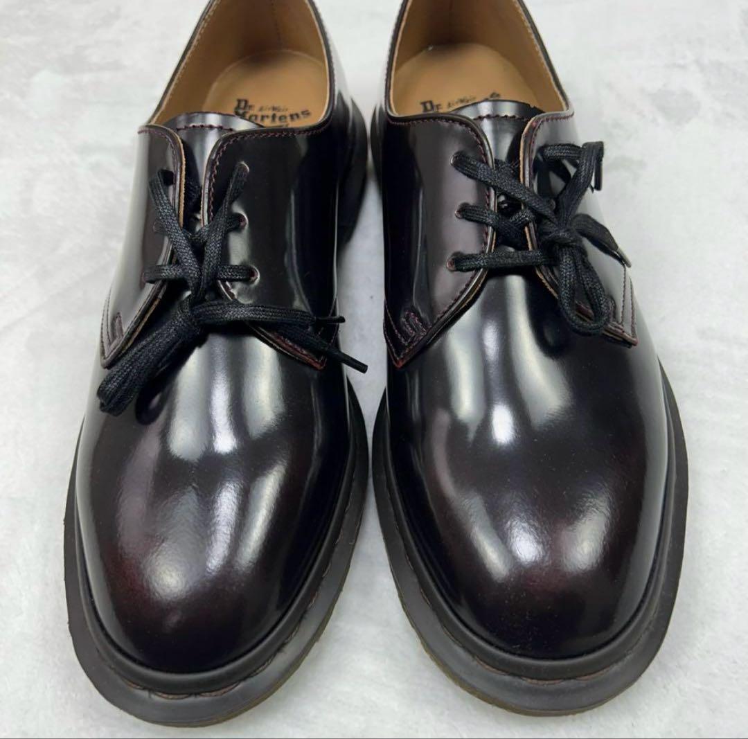 Dr. Martens Archie チェリーレッド
