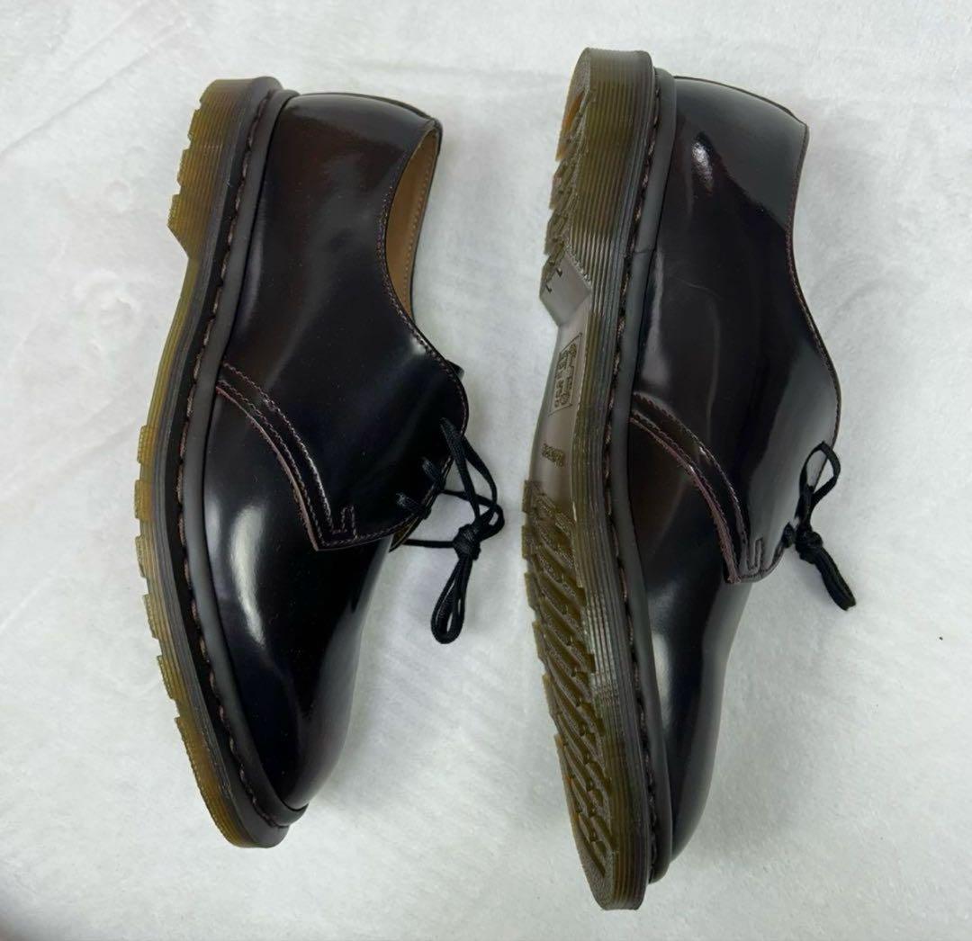 Dr. Martens Archie チェリーレッド