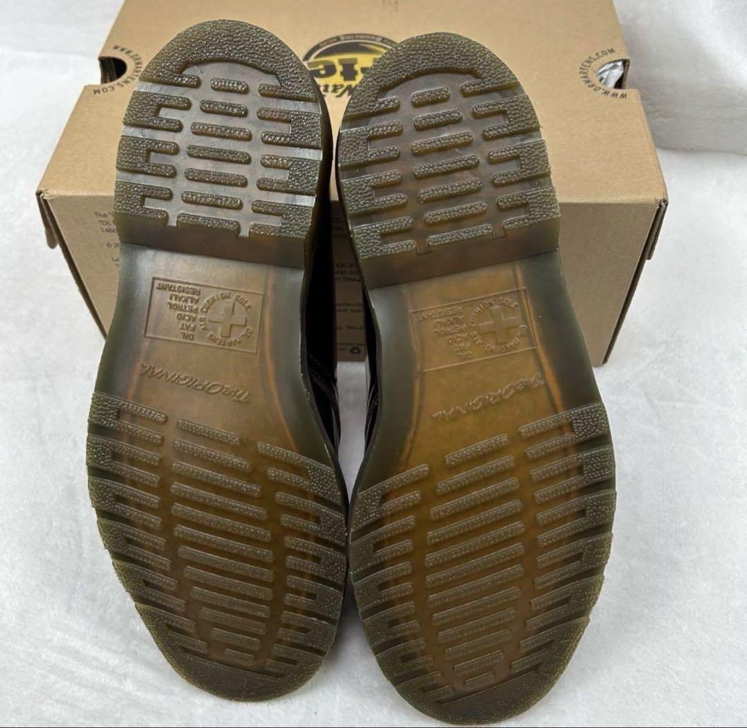 Dr. Martens Archie チェリーレッド