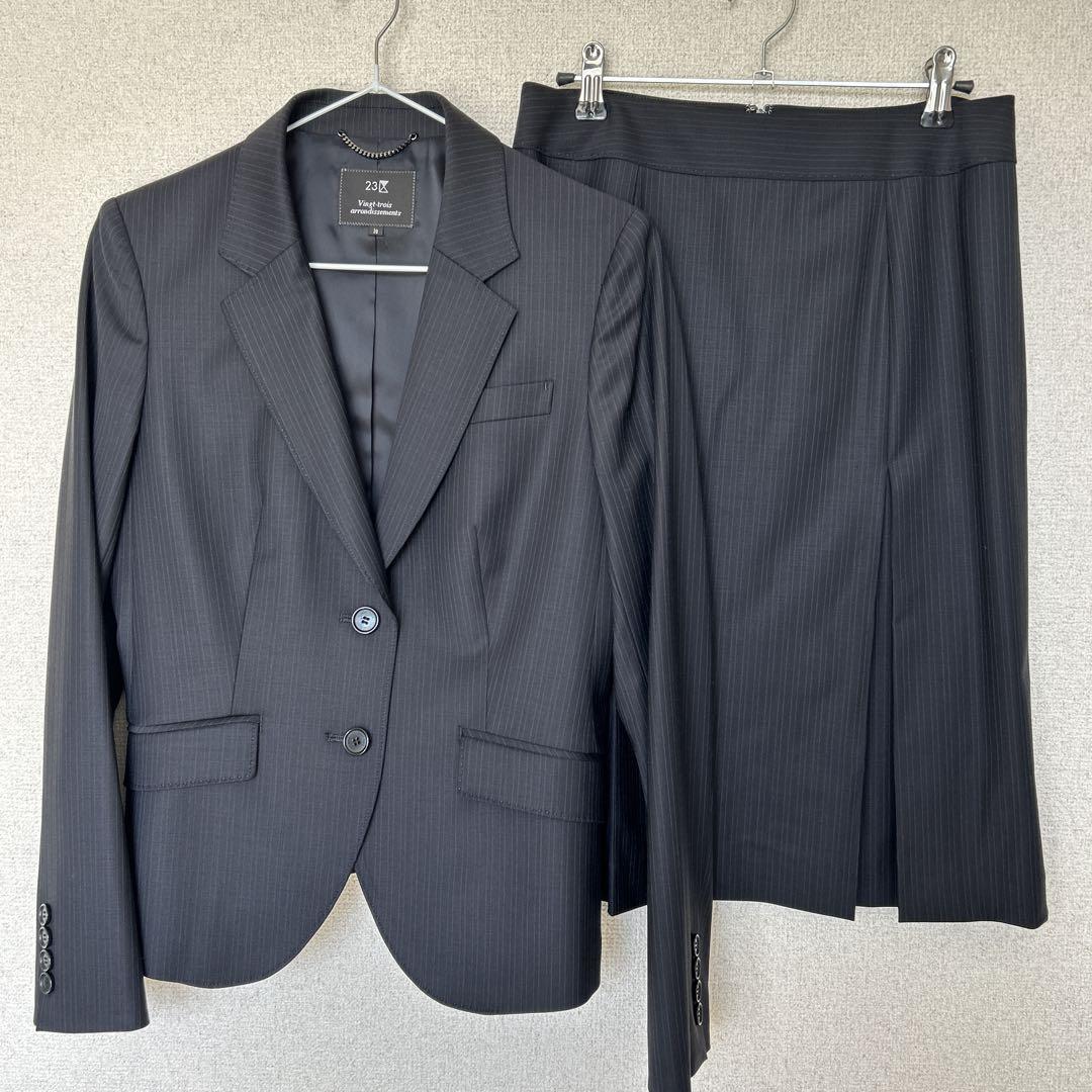 極美品 23区 レディース 濃紺ストライプスーツセットアップ M