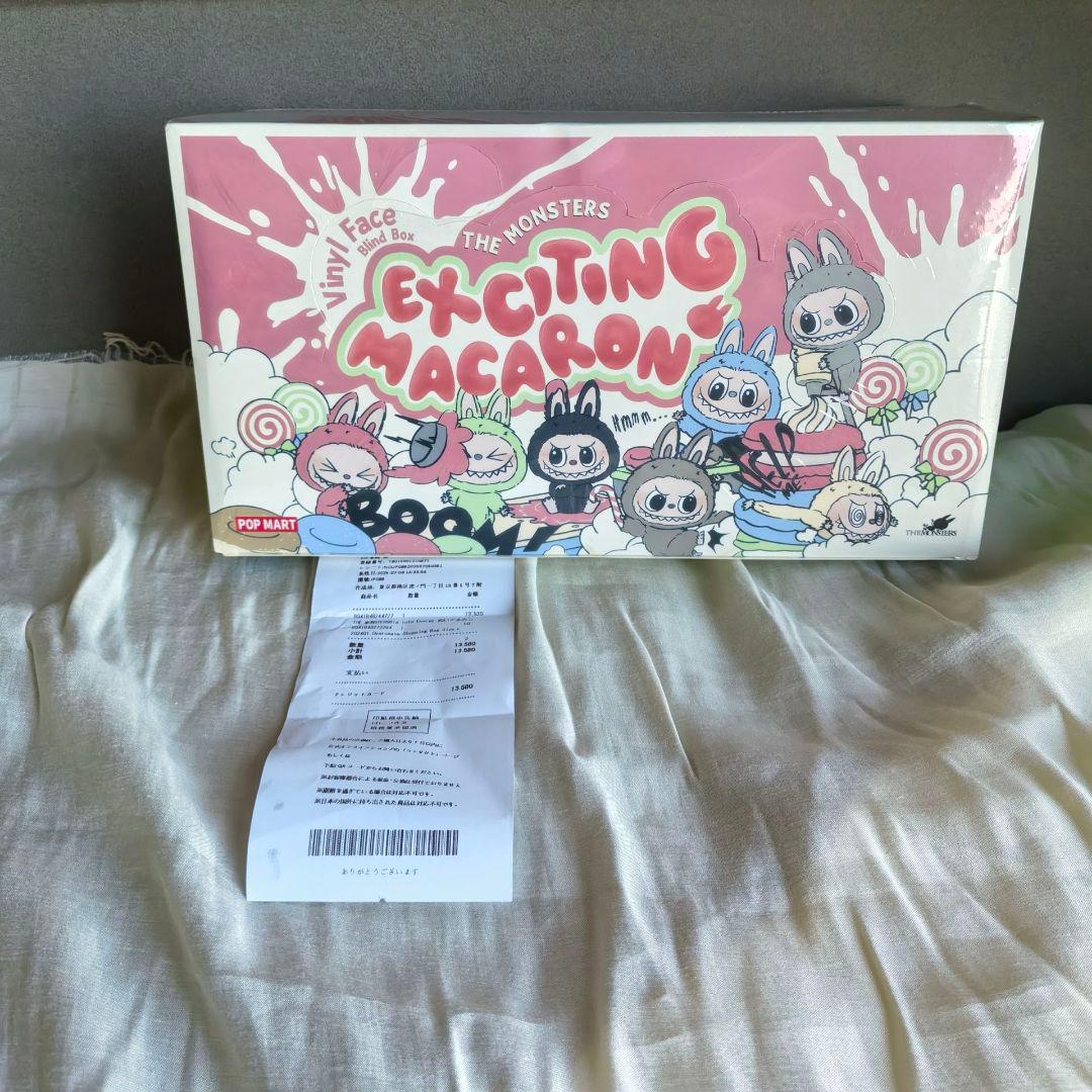 Popmart THE MONSTERS Macaron ぬいぐるみLabubu