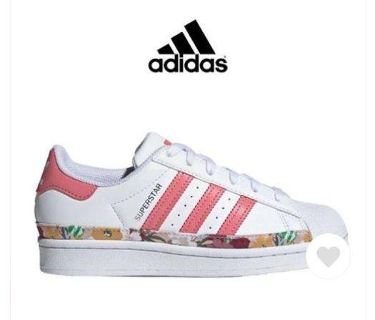レア】アディダス adidas スニーカー レディース - メルカリ 海外受注品 【レア】アディダス adidas スニーカー レディース スニーカー