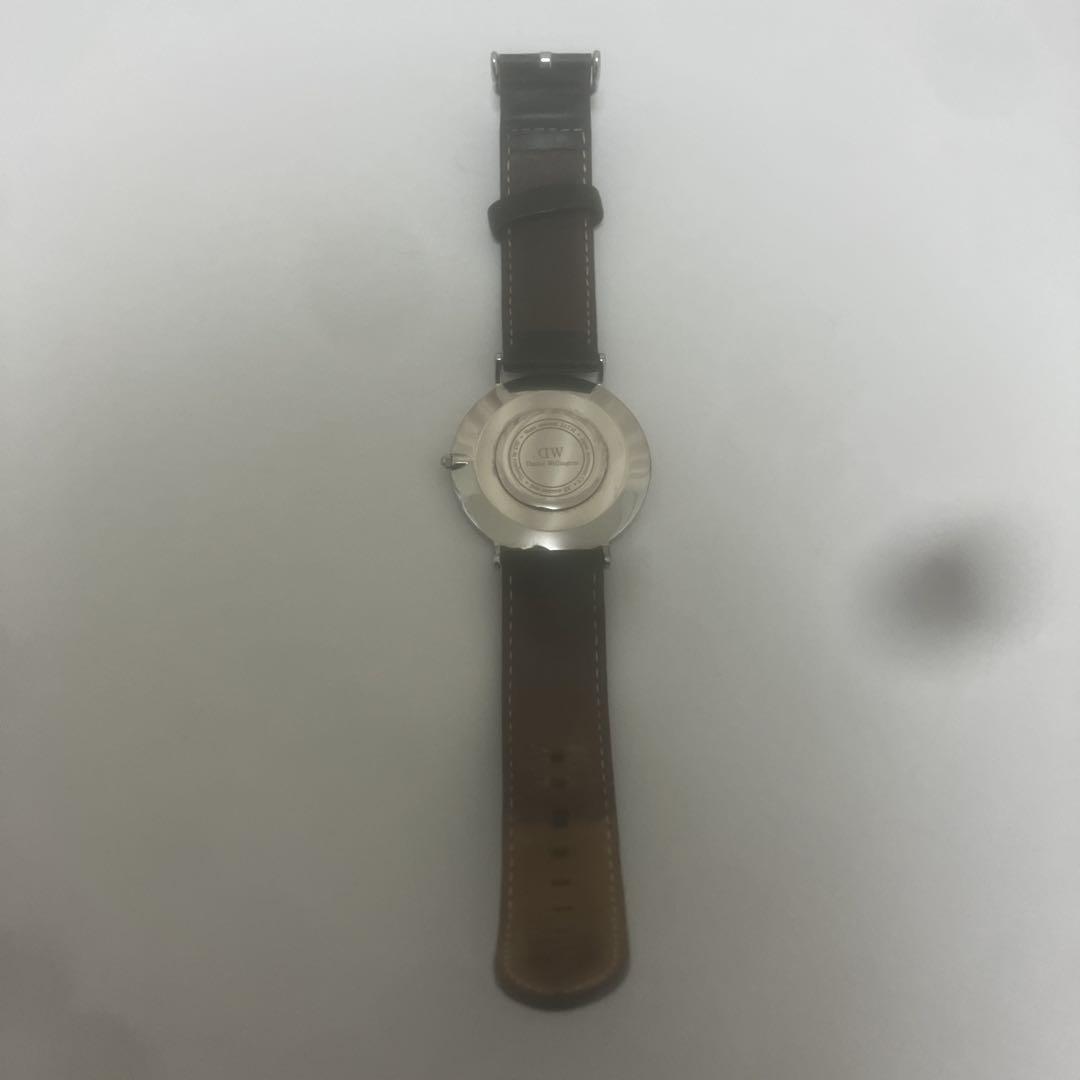 DW 手巻き時計