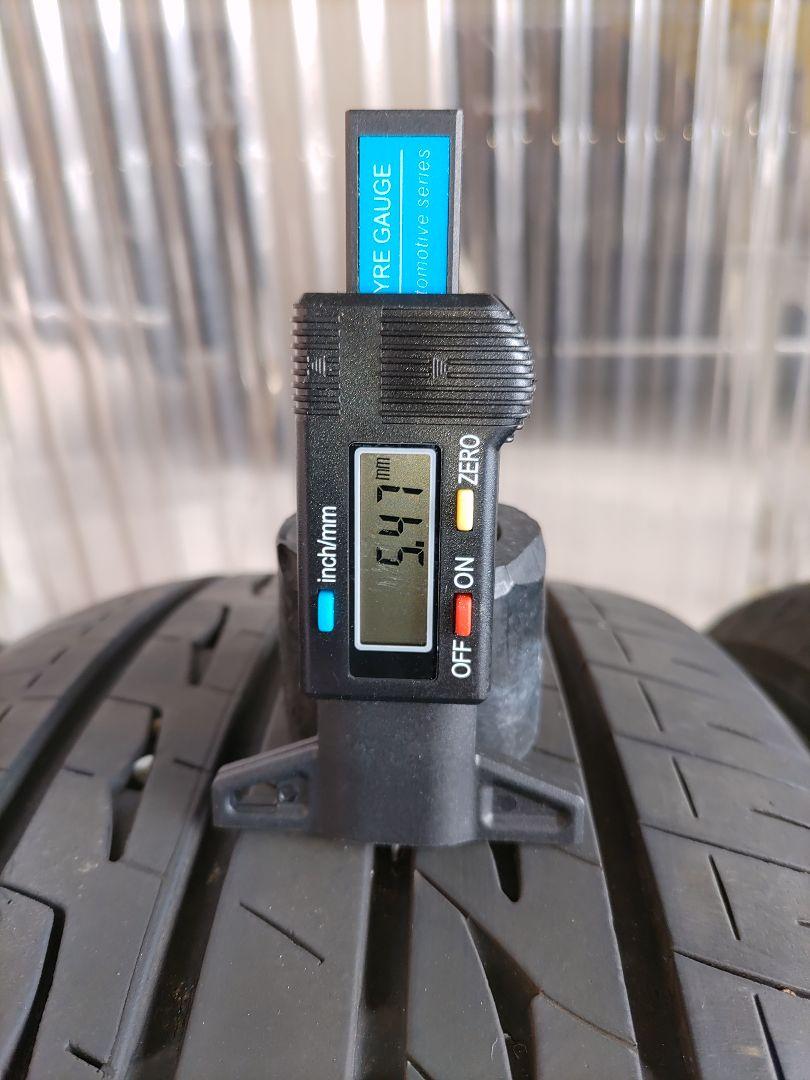 ② 黒猫 レグノ GR-XⅡ　225/50R18 2020年式 中古品