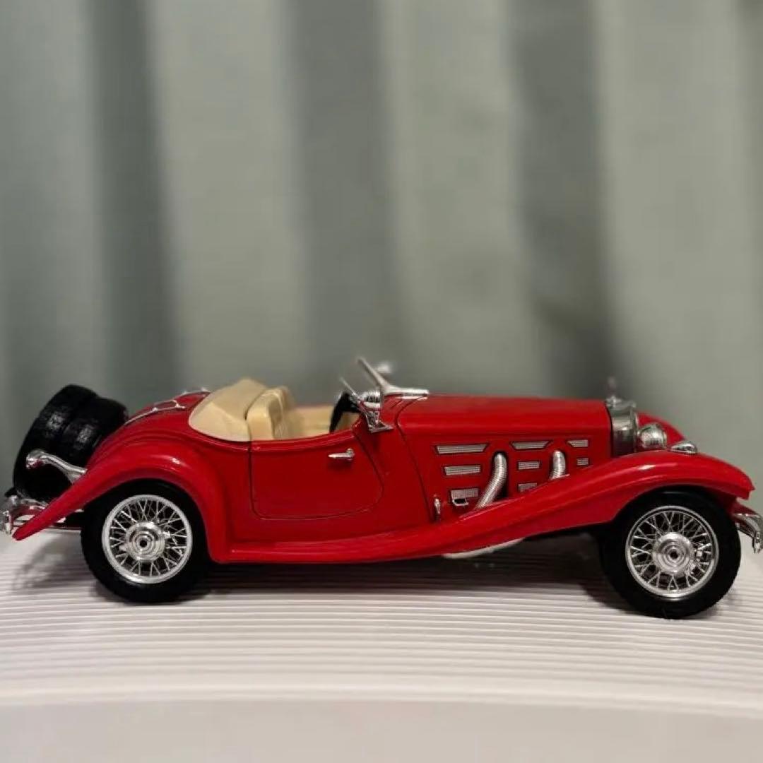 burago Mercedes Benz 1/18スケール 2台セット burago Mercedes Benz 1/18スケール 2台セット