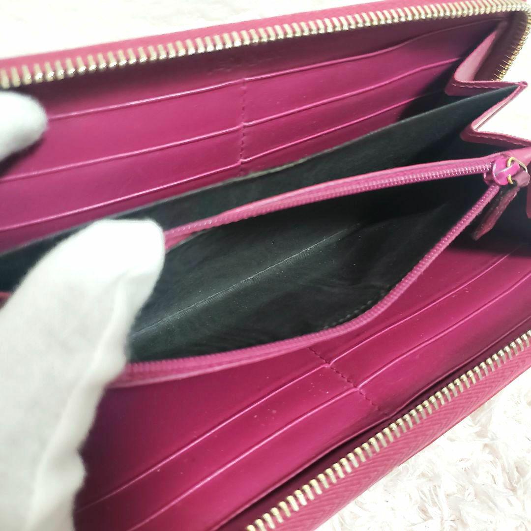 イヴサンローラン エナメル ラウンドファスナー長財布 ピンク 美品