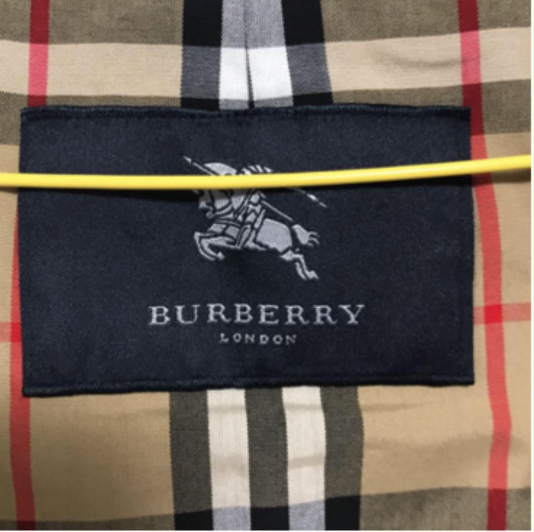 Burberry トレンチコート　ベージュ