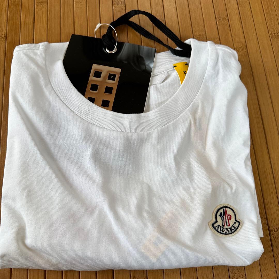 MONCLER GENIUS】20SS AWAKE NYC 背面ロゴTシャツ MONCLER GENIUS】20SS AWAKE NYC 背面ロゴTシャツ
