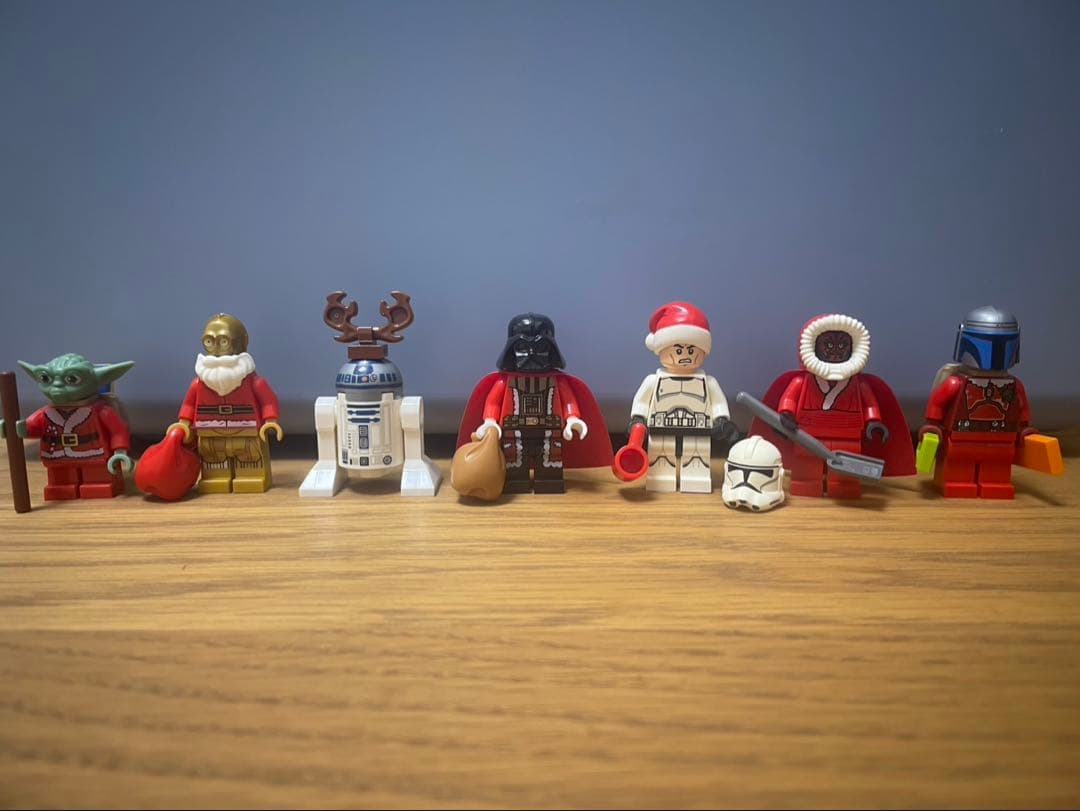 レゴ スターウォーズ アドベントカレンダーサンタ編 ミニフィグ7体LEGO