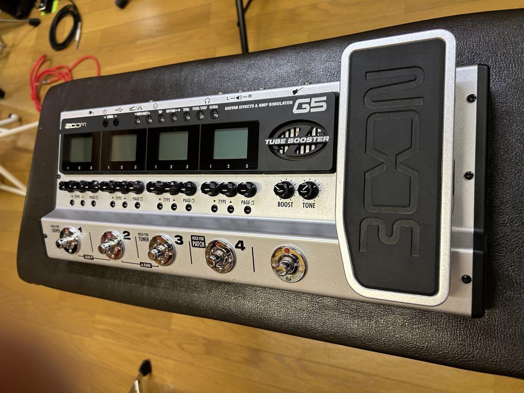 美品！ZOOMマルチエフェクターG5完動品！＋ZOOM G BOOK他付属品多数