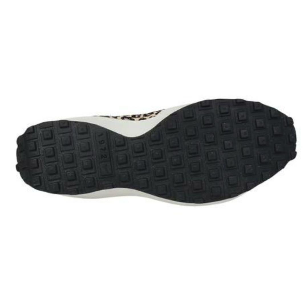 n*o様 ⭐️新品⭐️ NIKE ウィメンズ　ワッフル デビュー 24.5㎝