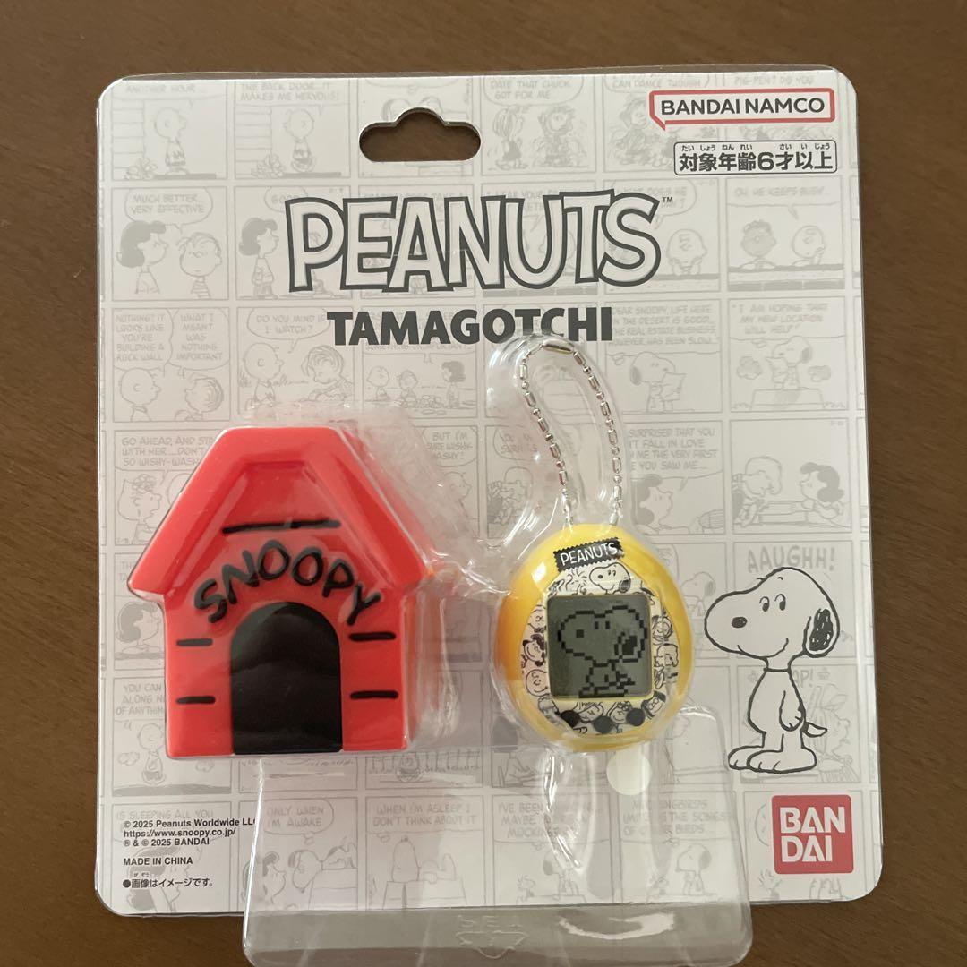 PEANUTS TAMAGOTCHI スヌーピー犬小屋付き