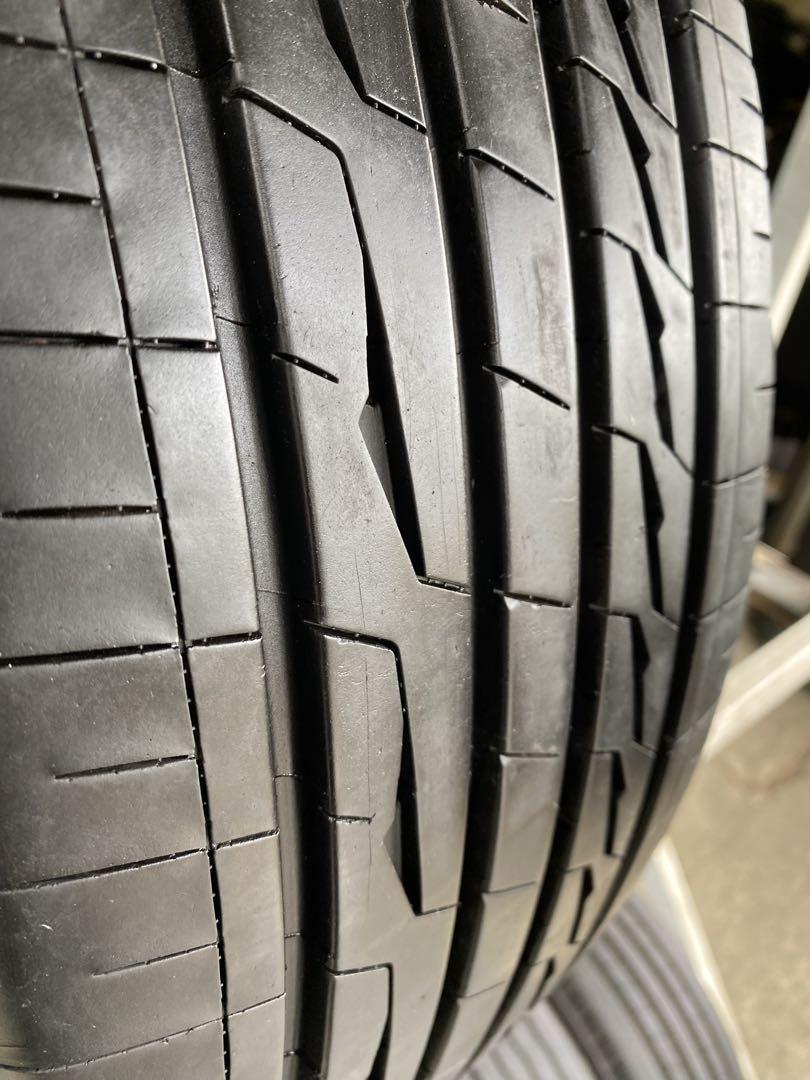 BRIDGESTONE ALENZA 235/60/18. 1本のみ2021年製