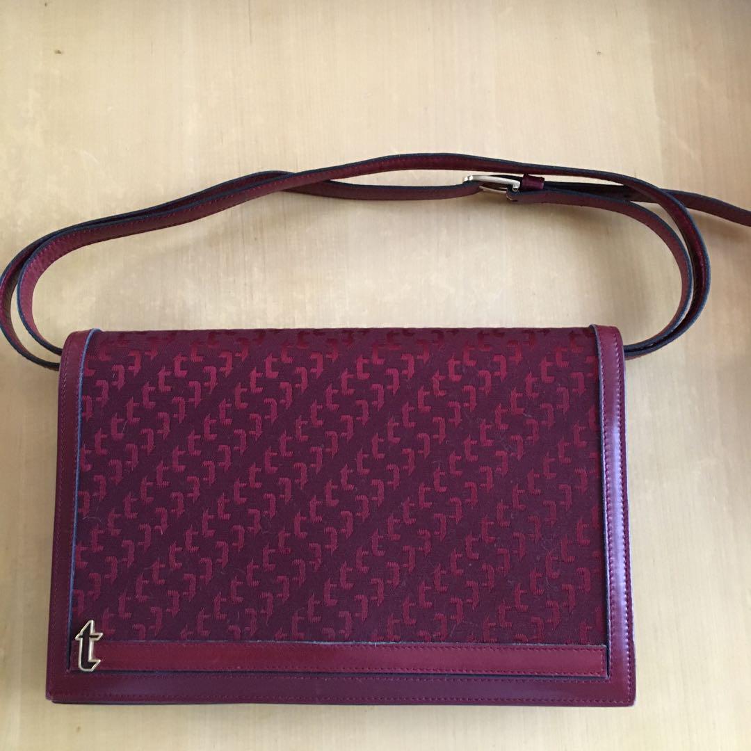 美品 ア・テストーニ ショルダーバッグ 美品 画像1