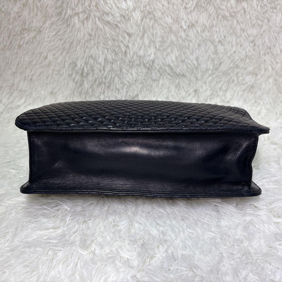 BALLY バリー ハンドバッグ　キルティング　ターンロック　本革　ブラック