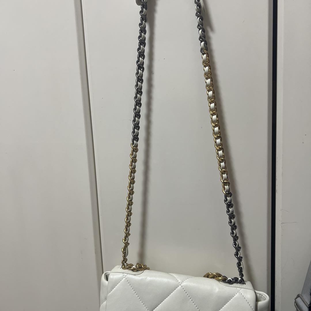 CHANELホワイトレザー キルティングバッグ 値下げ⭕️