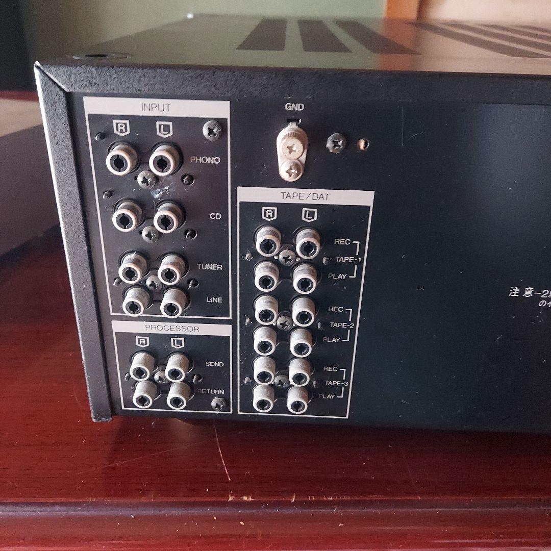 サンスイステレオアンプAU-a607