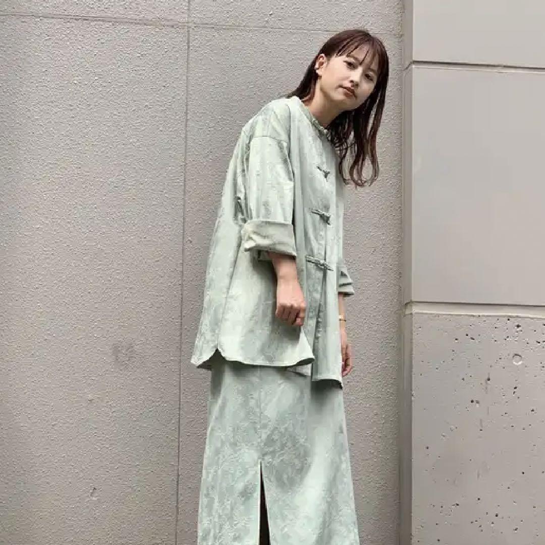 Kastane】サテンジャガード花柄シャツジャケット[品番