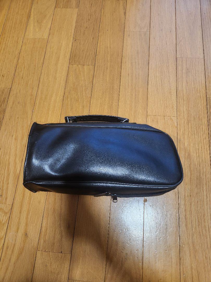 自衛隊　ラッパ 金色 赤いロープ付き