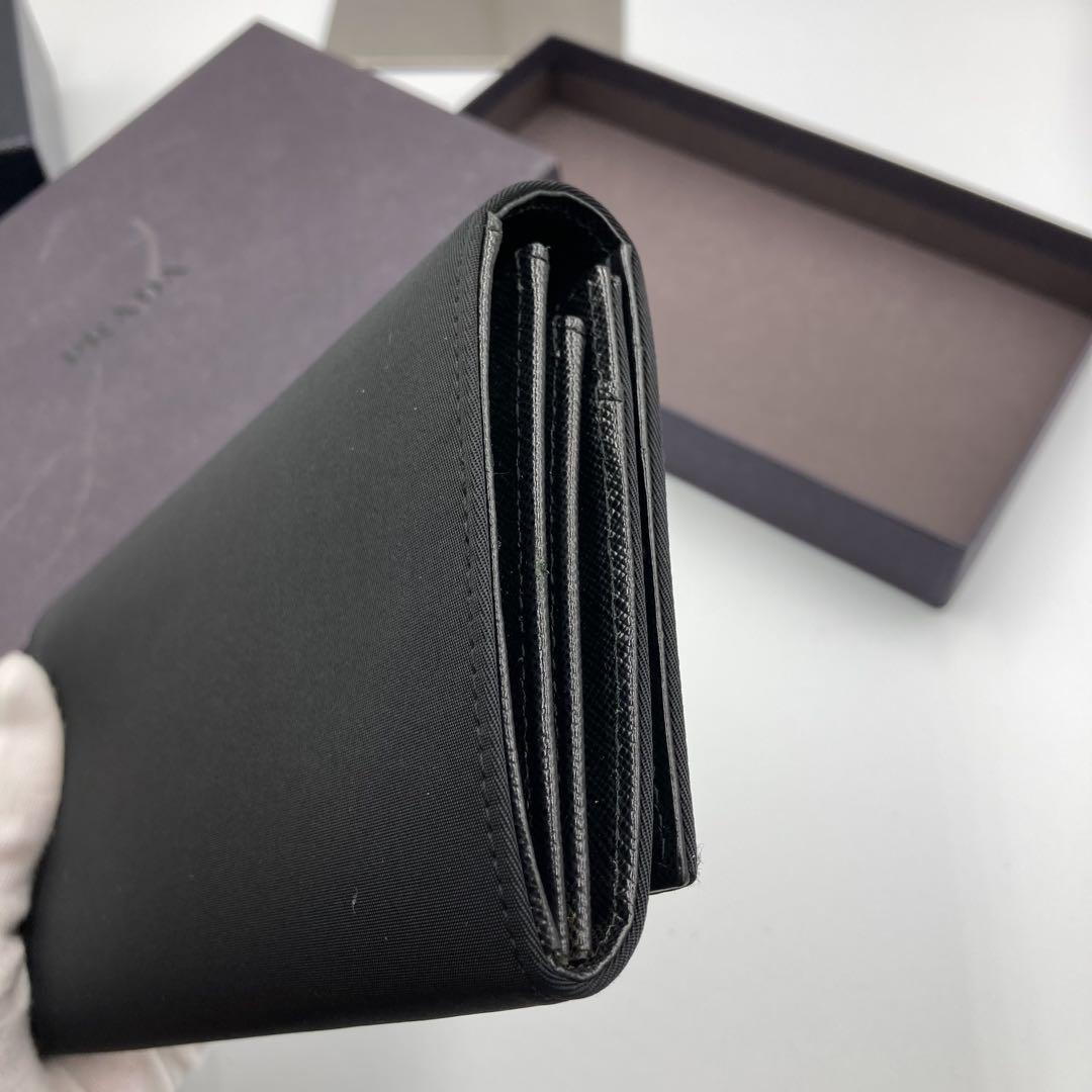 ！新品！　PRADA プラダ　ナイロン　長財布